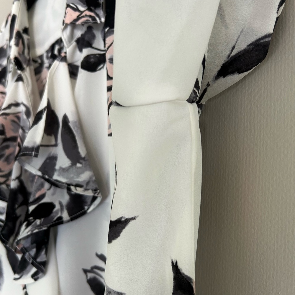 KARL LAGERFELD Edwardian Floral Romantic Poet Ruffle 3/4 Sleeve Blouse Top Sz M - Picture 10 of 15